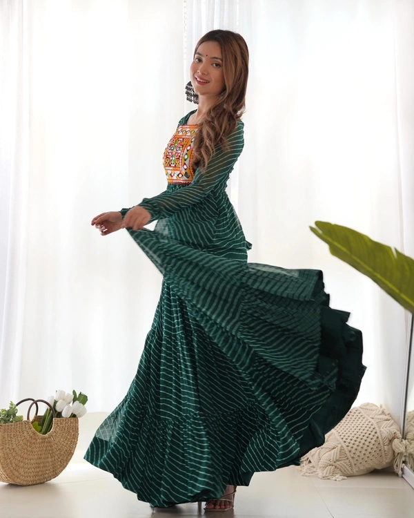 Antique Fashion 1 PURE SOFT FOX GEORGETTE LAHERIYA PRINT FABRIC FULLY FLAIR ANARKALI FULLY STTICHED GOWN READY TO WEAR - L, colour 1