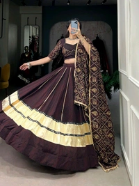 Antique Fashion 1 Bandhej dreams and vintage beams  all wrapped up in georgette gleam