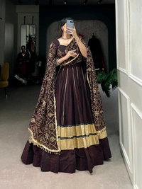 Antique Fashion 1 Bandhej dreams and vintage beams  all wrapped up in georgette gleam