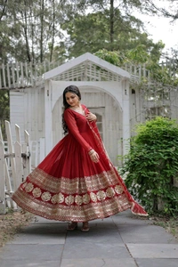 Antique Fashion 1 Faux Blooming Gown with Dupatta With Attractive Embroidered Sequins work with Lace Border - Maroon, Xxl (44)