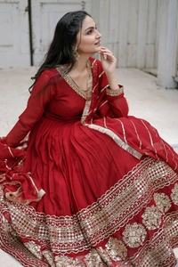 Antique Fashion 1 Faux Blooming Gown with Dupatta With Attractive Embroidered Sequins work with Lace Border - Maroon, Xxl