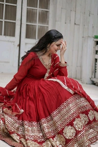 Antique Fashion 1 Faux Blooming Gown with Dupatta With Attractive Embroidered Sequins work with Lace Border - Maroon, Xxl