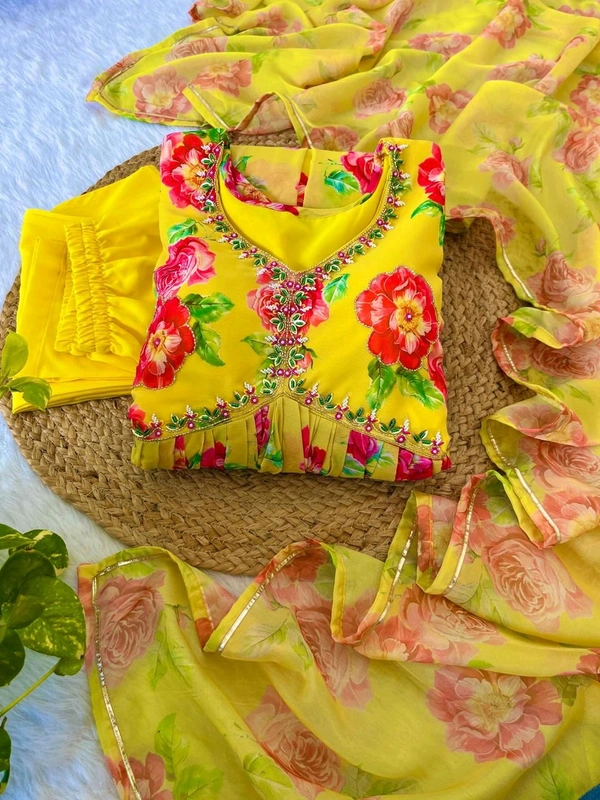 Antique Fashion 1 ALIA CUT GOWN WITH DUPATTA SET - M
