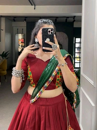 Antique Fashion 1 Give yourself quintessential look in navratri night by wearing this classic garba choli crafted from the finest cotton  adorn with gamthi work blouse   - colour 3