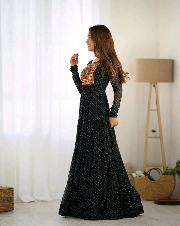 Antique Fashion 1 PURE SOFT FOX GEORGETTE LAHERIYA PRINT FABRIC FULLY FLAIR ANARKALI FULLY STTICHED GOWN READY TO WEAR - xl, colour 2