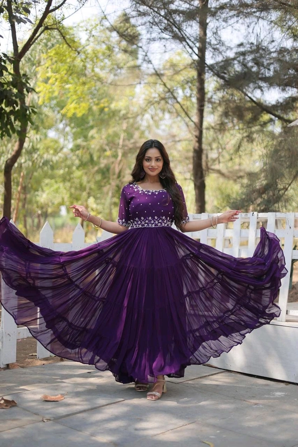 Antique Fashion 1 Gown Love - colour 1, XXL