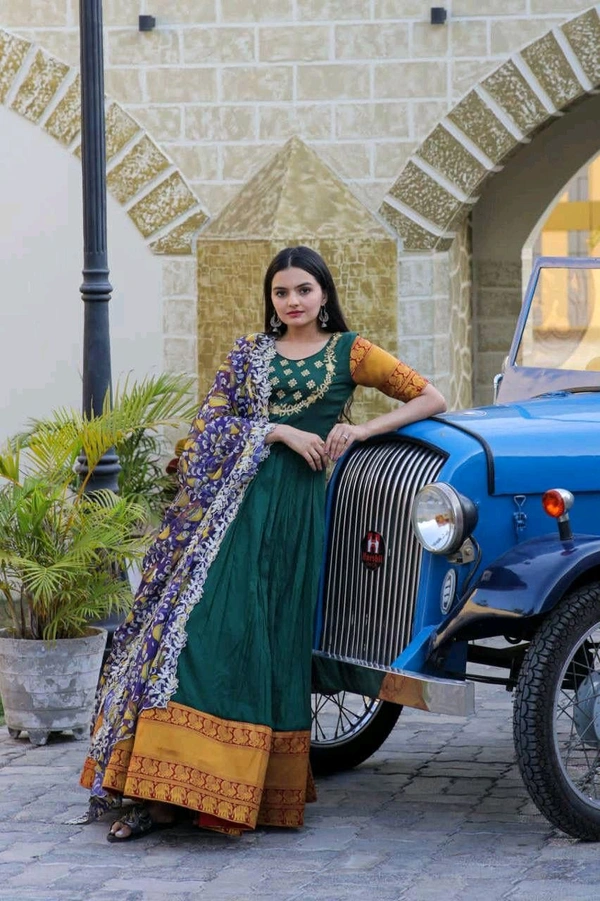 Antique Fashion 1 Gown Dupatta  - colour 1, XXL