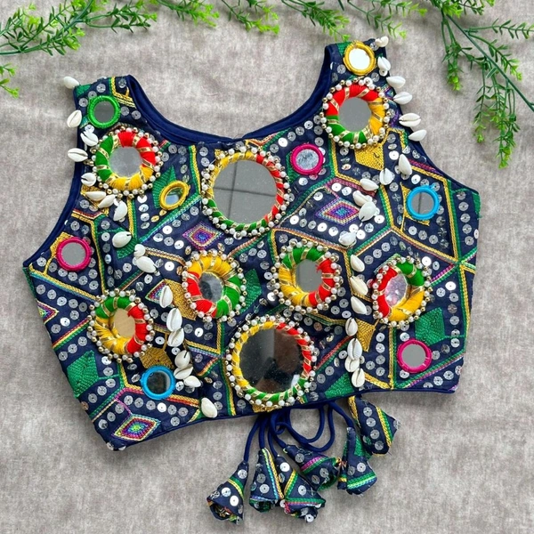 Antique Fashion 1 Blouse  - colour 10