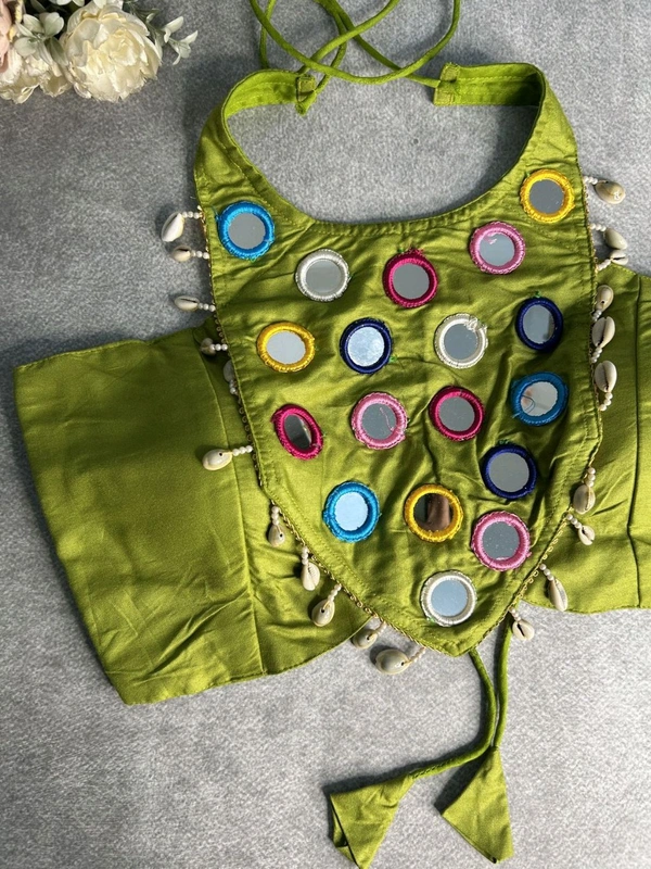 Antique Fashion 1 Blouse  - colour 2