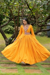 Antique Fashion 1 Celebrate the spirit of Navratri with our exclusive collection of Navratri dresses. From vibrant colors to intricate Kutchi Gamthi find the perfect dress for each day of the
