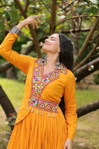 Antique Fashion 1 Celebrate the spirit of Navratri with our exclusive collection of Navratri dresses. From vibrant colors to intricate Kutchi Gamthi find the perfect dress for each day of the
