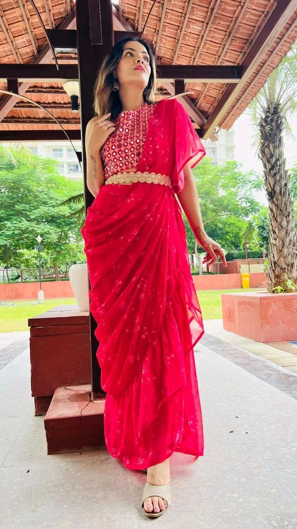 Antique Fashion 1  GET READY FOR THE ETHNIC GLAM OF THE SEASON WITH THIS DESIGNER SHARONG READY TO WEAR DRAPE - XL
