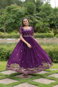Antique Fashion 1 Gown Love - XXL, colour 1