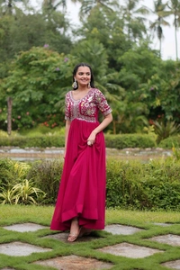 Antique Fashion 1 Gown Love  - colour 1, L