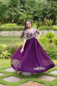 Antique Fashion 1 Gown Love  - colour 2, XXL