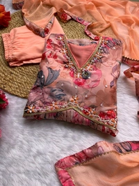 Antique Fashion 1 Alia Cut Styel  - M