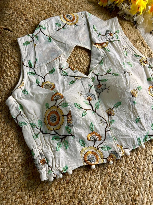 Antique Fashion 1 Designer Blouse  - Design 7