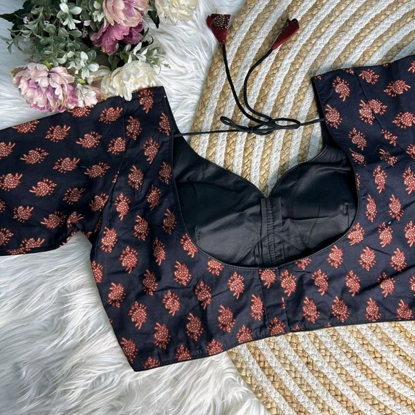 Antique Fashion 1 Design Blouse  - Design 4
