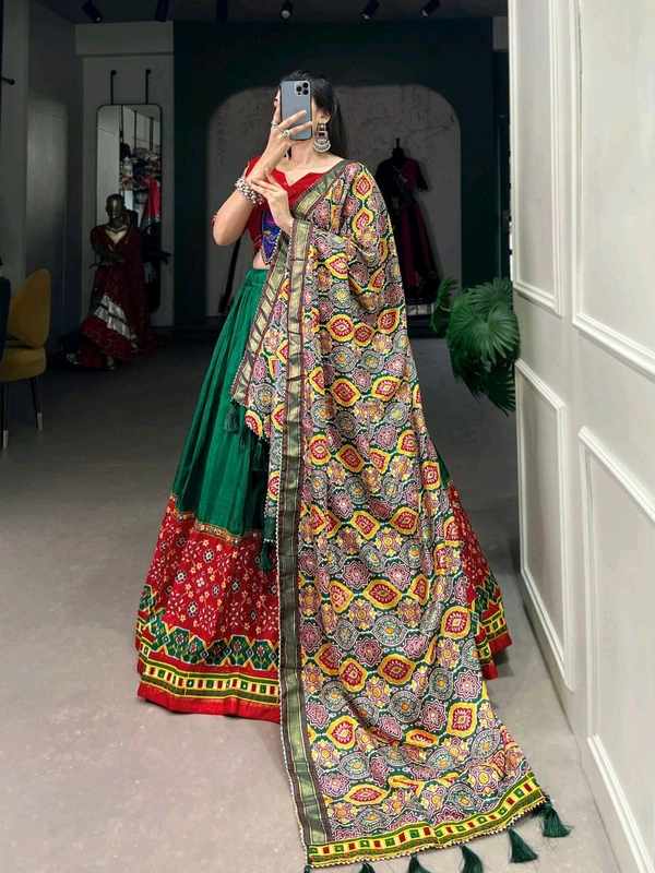 Antique Fashion 1 There sense of magic  this lehenga  - colour 2