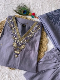 Antique Fashion 1 Kurti Pent Dupatta Set  - M, colour 2