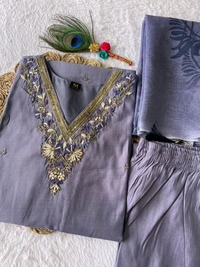 Antique Fashion 1 Kurti Pent Dupatta Set  - M, colour 2