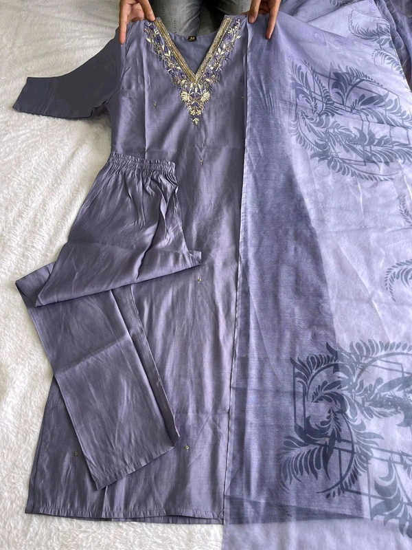 Antique Fashion 1 Kurti Pent Dupatta Set  - M, colour 2