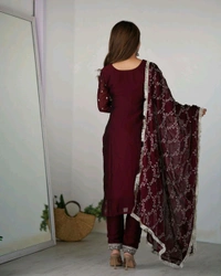 Antique Fashion 1 REGISTERED TM PATENTED BY OWNER PRESENTING NEW UPCOMING FESTIVAL SEASON BEAUTIFUL PURE BLOOMING RANGOLI SILK FABRIC STRAIGHT FIT KURTA WITH DUPPTA SET TROUSERS READY TO WEAR - 2XL