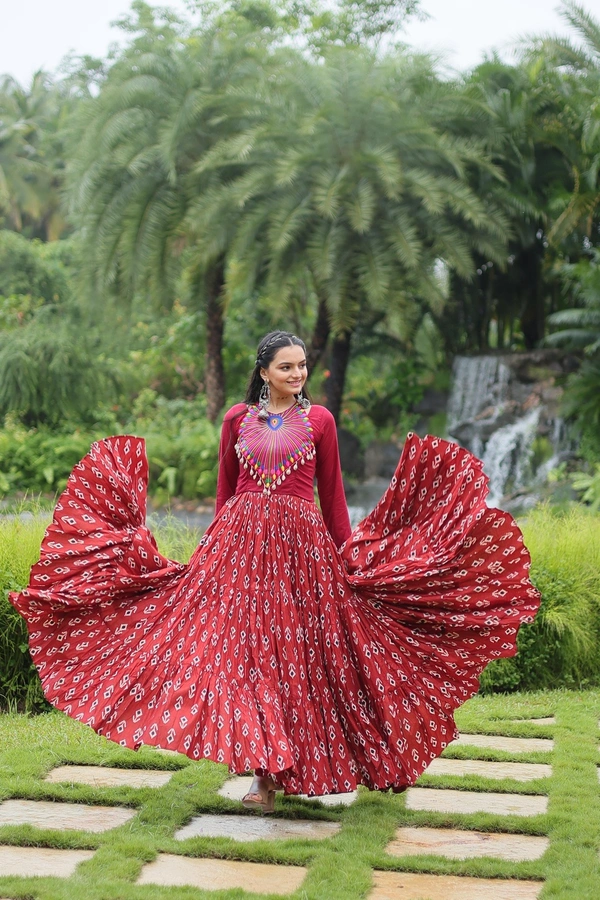 Antique Fashion 1 Gown - Maroon