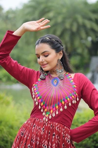 Antique Fashion 1 Gown - Maroon