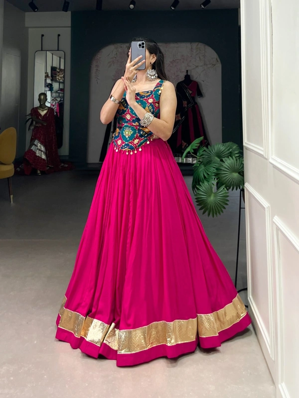 Antique Fashion 1 Occasion Vibes in Rayon & Silk Fusion - pink