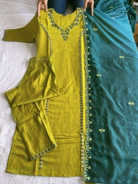 Antique Fashion 1 Kurti Pan Dupatta Set Collection  - 2XL
