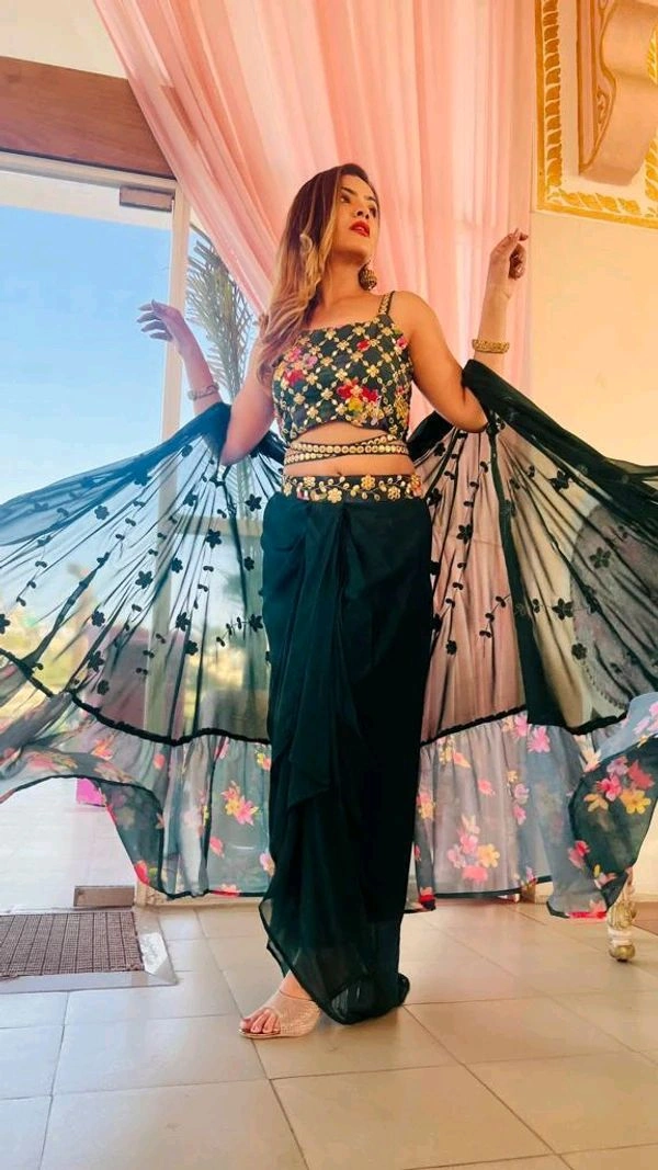 Antique Fashion 1 This wedding season flaunt ur haldi and mehendi look with this glamorous sarong dress - L, colour 2