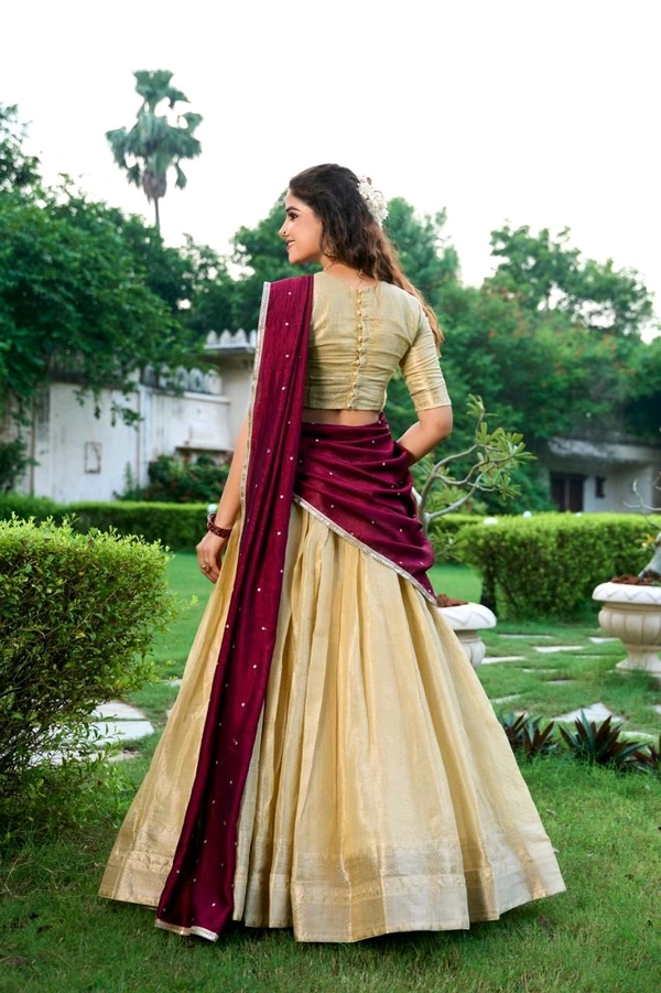 Antique Fashion 1 South’s finest weave  styled for you   - colour1, Cancan Canvas + Flair 4.5