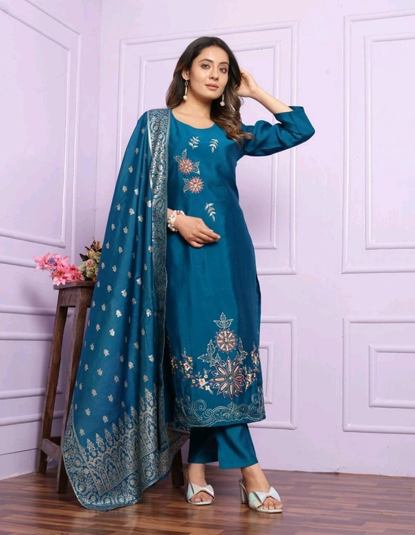 Antique Fashion 1 Kurti Pant Set Collection  - colour 1, M