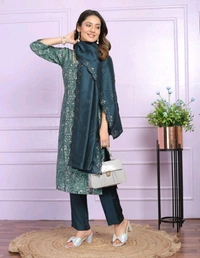Antique Fashion 1 Kurti Pent Duppta Set Collection  - M