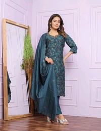 Antique Fashion 1 Kurti Pant Set  - L