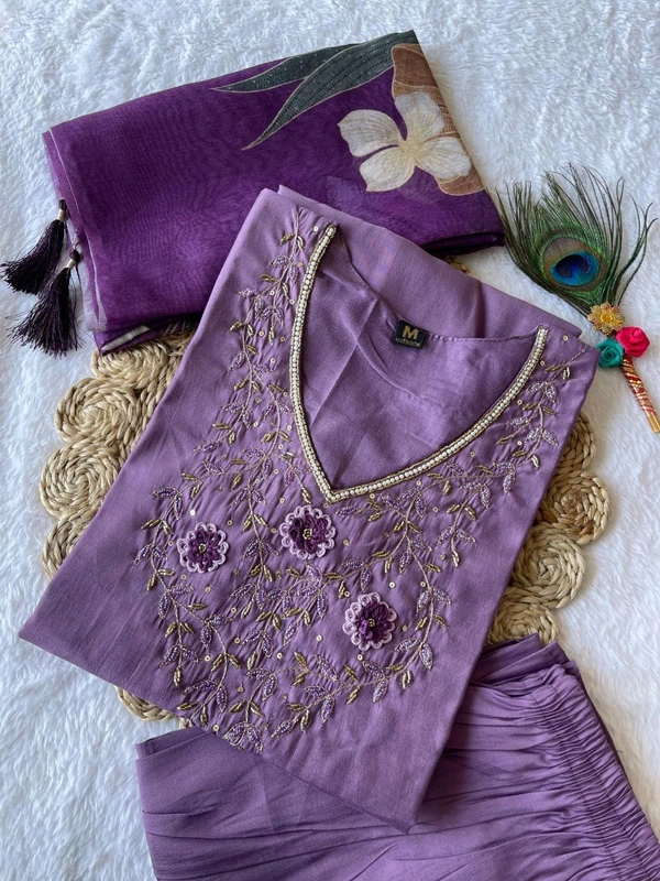 Antique Fashion 1 Kurti Pant Dupatta Set Collection  - XL