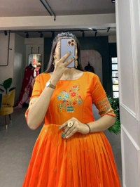 Antique Fashion 1 Woven with threads of tradition and dreams  the Jacquard silk Paithani dress embodies timeless elegance  - colour 3