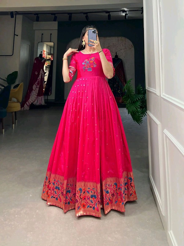 Antique Fashion 1 Woven with threads of tradition and dreams  the Jacquard silk Paithani dress embodies timeless elegance  - colour 4