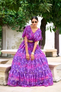 Antique Fashion 1 The chiffon floral print co ord set was the epitome of effortless elegance making her feel confident and beautiful  - colour 3