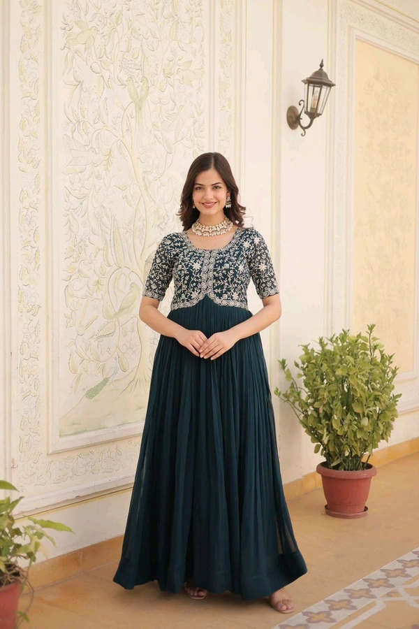 Antique Fashion 1 Designer Gown is luxury clothing Considered to be high quality Made by Zari Thread  Sequins Embroidery This is Made for Desirable Women's who deserve it - colour 3, XL