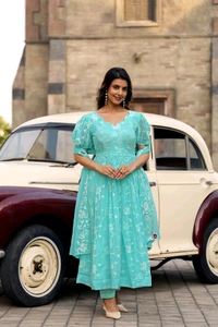 Antique Fashion 1 Premium Quality Resham Embroidery Suit Set With Dupatta And Pant      - S, colour 1