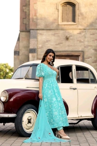 Antique Fashion 1 Premium Quality Resham Embroidery Suit Set With Dupatta And Pant      - L, colour 1