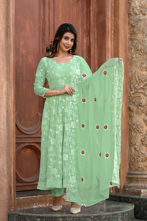 Antique Fashion 1 Premium Quality Resham Embroidery Suit Set With Dupatta And Pant      - S, colour 2