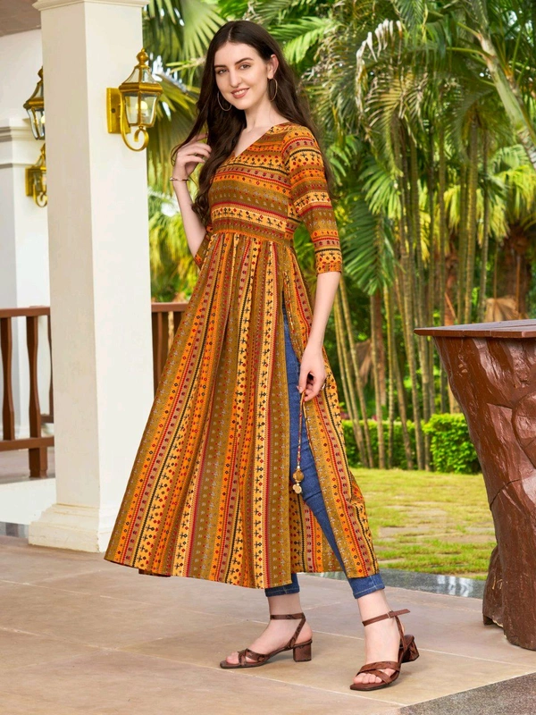 Antique Fashion 1 Geometric Printed Naira Kurta With Handmade Latakans   - colour 1, S
