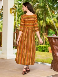 Antique Fashion 1 Geometric Printed Naira Kurta With Handmade Latakans   - colour 1, S