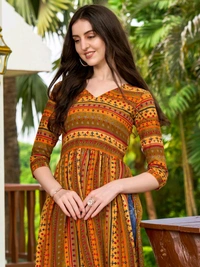 Antique Fashion 1 Geometric Printed Naira Kurta With Handmade Latakans   - colour 1, S