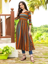 Antique Fashion 1 Geometric Printed Naira Kurta With Handmade Latakans   - colour 2, Xs