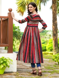 Antique Fashion 1 Geometric Printed Naira Kurta With Handmade Latakans   - colour 3, XXL