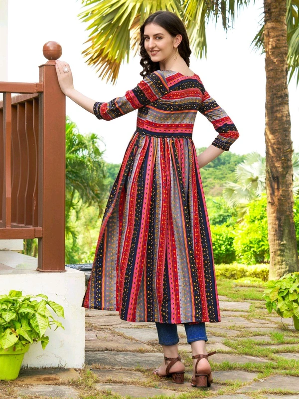 Antique Fashion 1 Geometric Printed Naira Kurta With Handmade Latakans   - colour 3, XXL